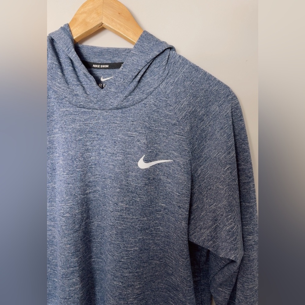 Nike Men's Dri-fit Hoodie - Picture 3 of 5